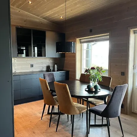 Panorama 15 - Beautiful Mountain View Apartment