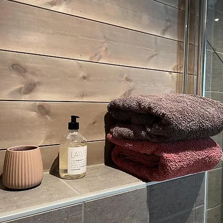 Panorama 15 - Beautiful Mountain View * סוגנדל